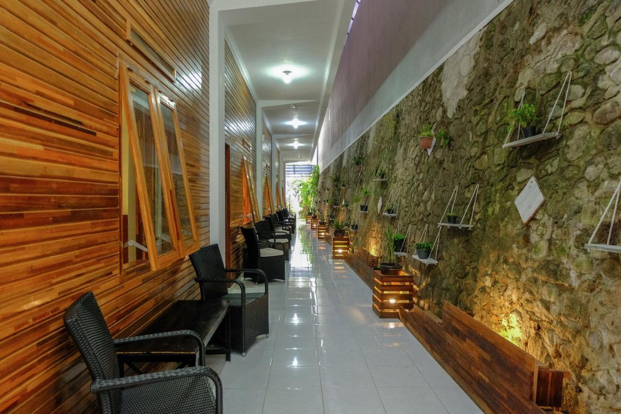 מאלאנג Oyo 446 Hotel Kawi Surapatha מראה חיצוני תמונה
